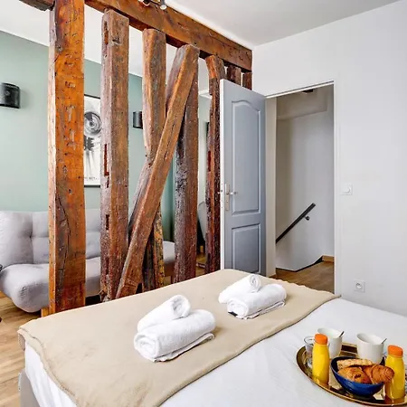 Bluestay 226 - * Parigi